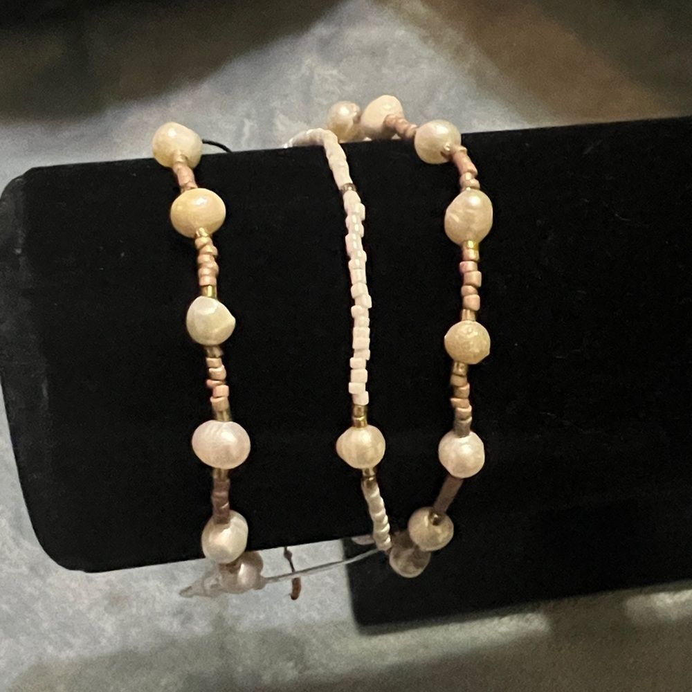 Chic Beaded Bracelet Trio in Cream and Pink